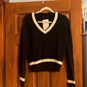 Navy blue Brandy Melville sweater - New with tag